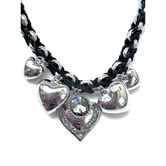 Fashion Chain Necklace with Heart Pendants - Picture 2 of 5